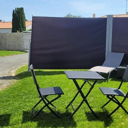 Le Logis D'aline Aux Portes De La Rochelle *